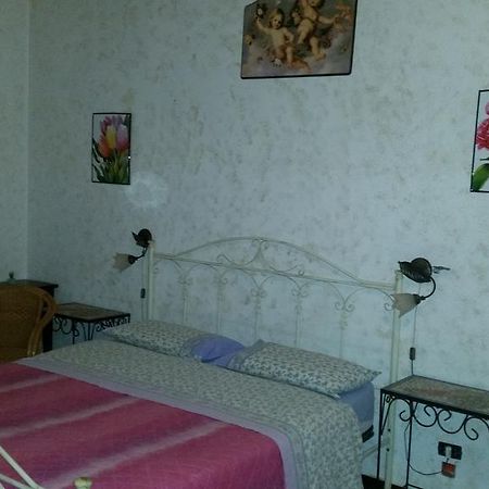 Bed and Breakfast Il Balcone Sullo Stretto Reggio Calabria Zimmer foto